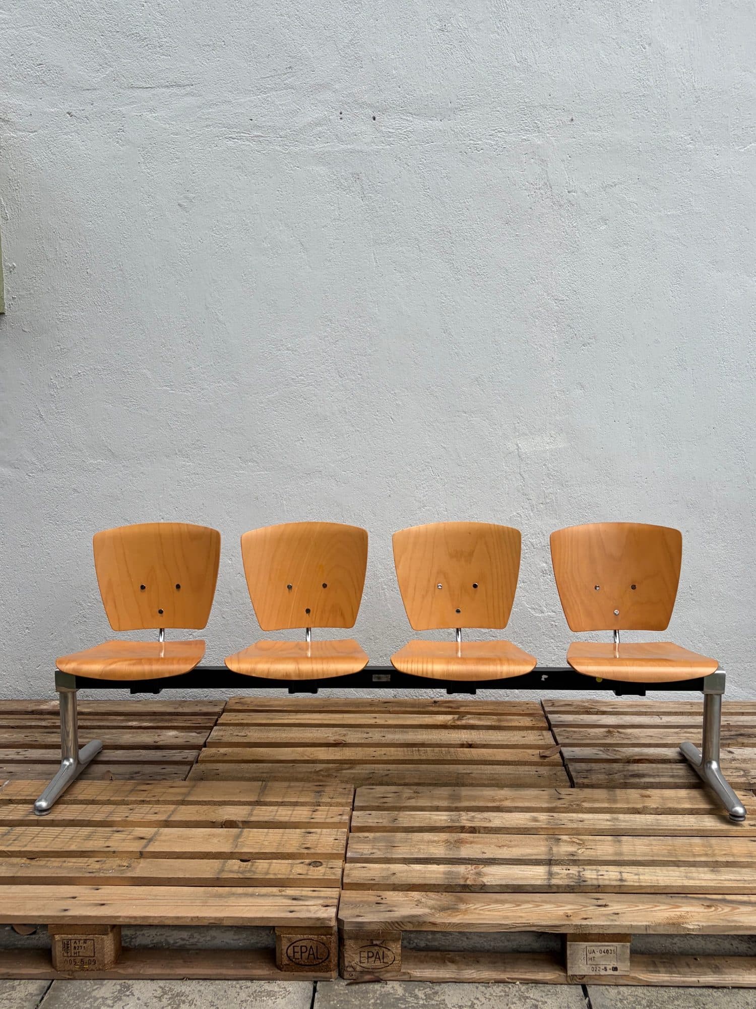 Sellex 2000 4 Seater Link chair