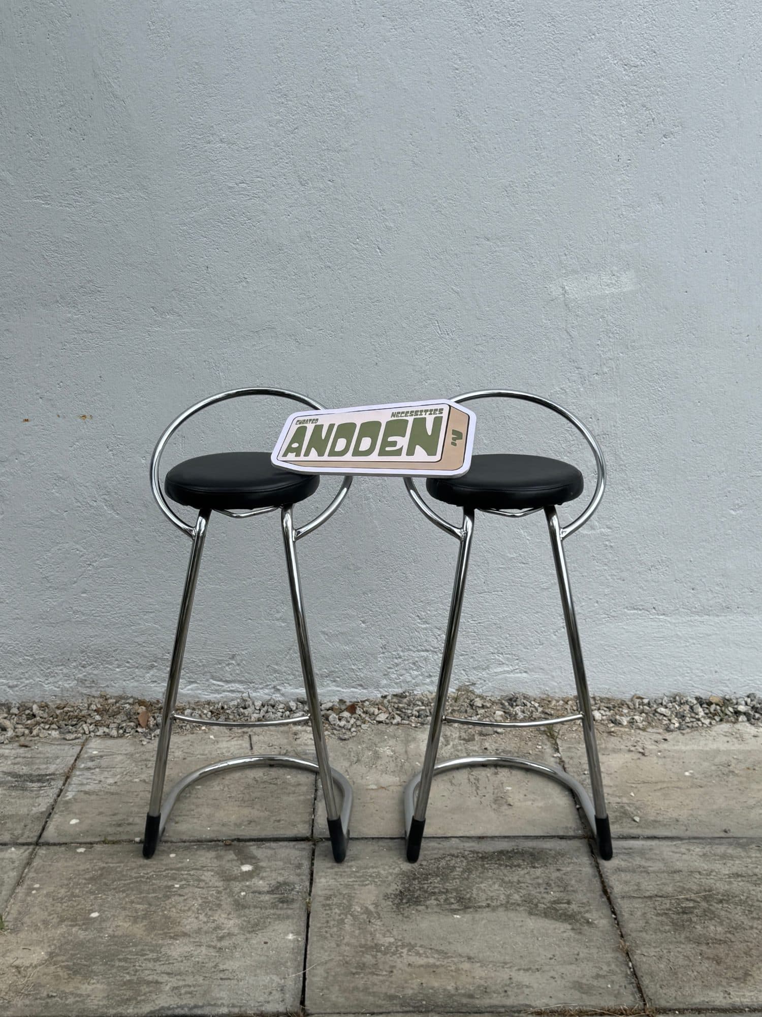 Chrome Tubular Base Bar Stool